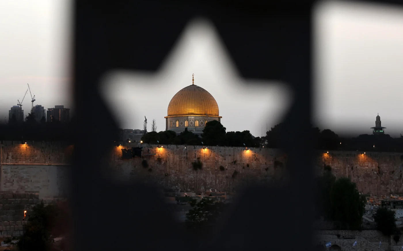 تزايد المخاوف الفلسطينية من بناء الهيكل الثالث في الأقصى