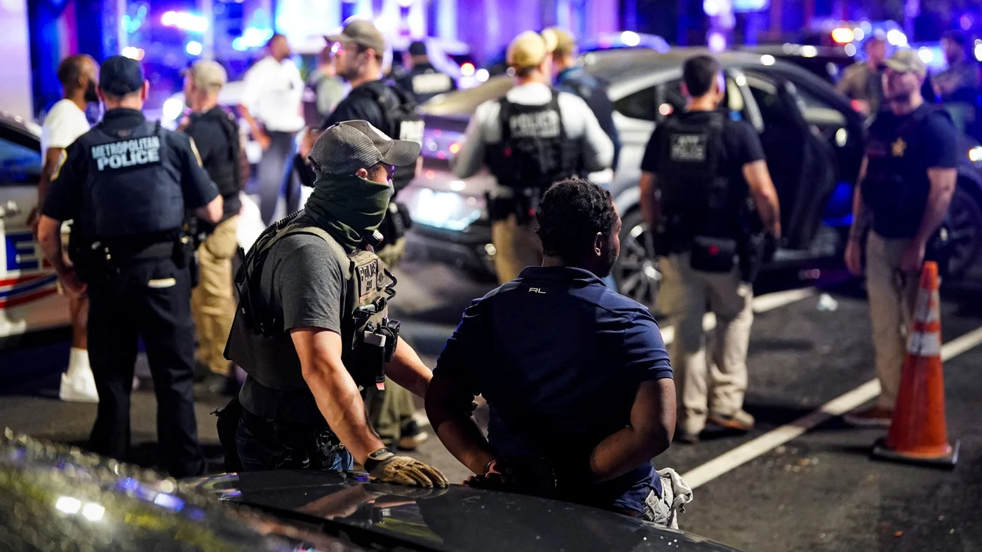 اعتقال 630 شخصًا في واشنطن مع تصعيد ترامب للسيطرة الفيدرالية