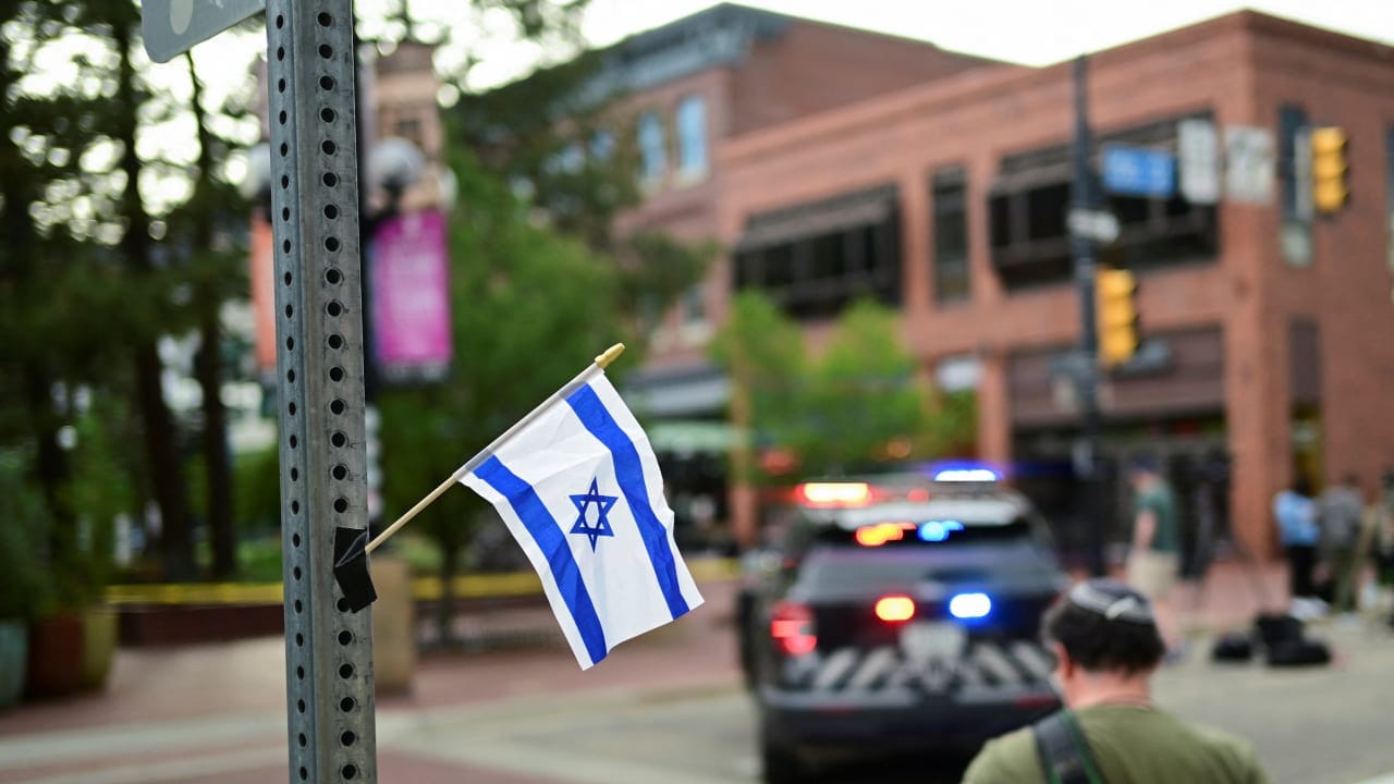 إعادة توجيه مسيرة رهائن إسرائيلية في بولدر بعد تعرضها لهجوم