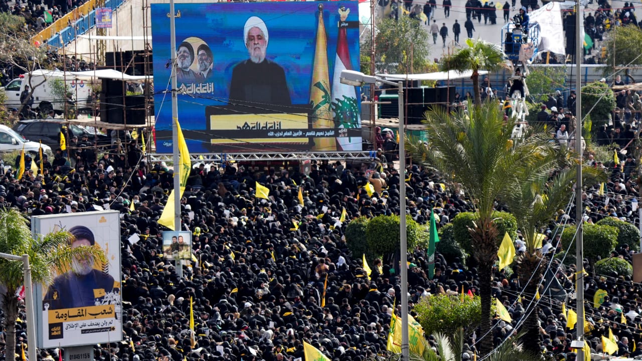 لبنان يقدم خطة لإقناع حزب الله بتسليم سلاحه