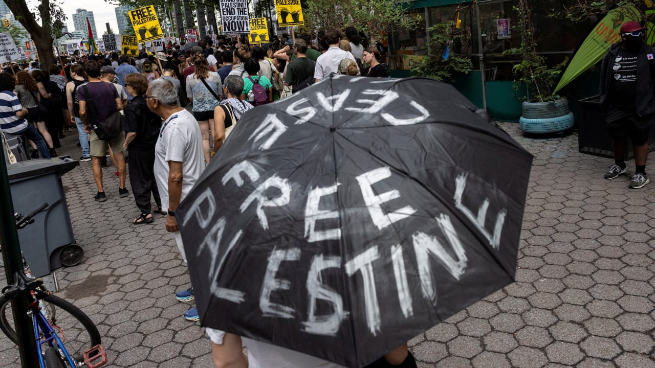 حملة ‘حرروا فلسطين’ تجذب دعمًا متنوعًا