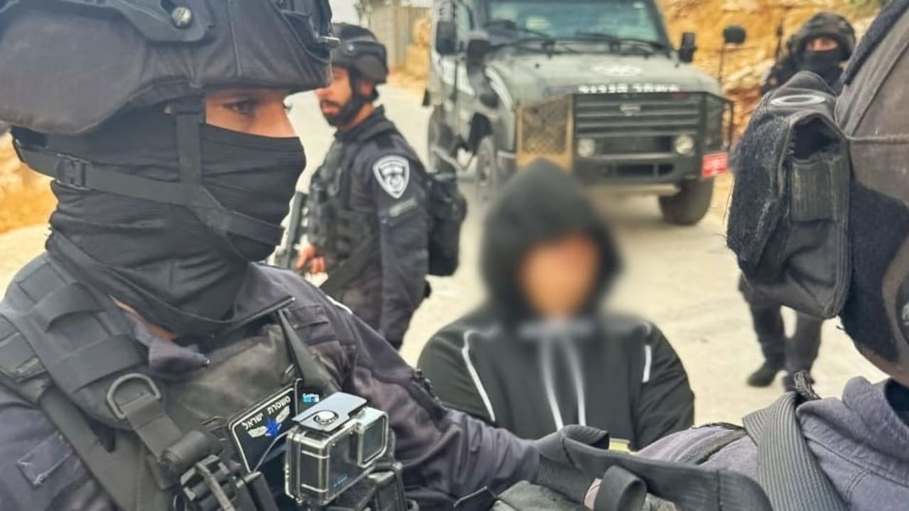 الشرطة الإسرائيلية تعتقل مشتبه بهم لدعمهم حماس