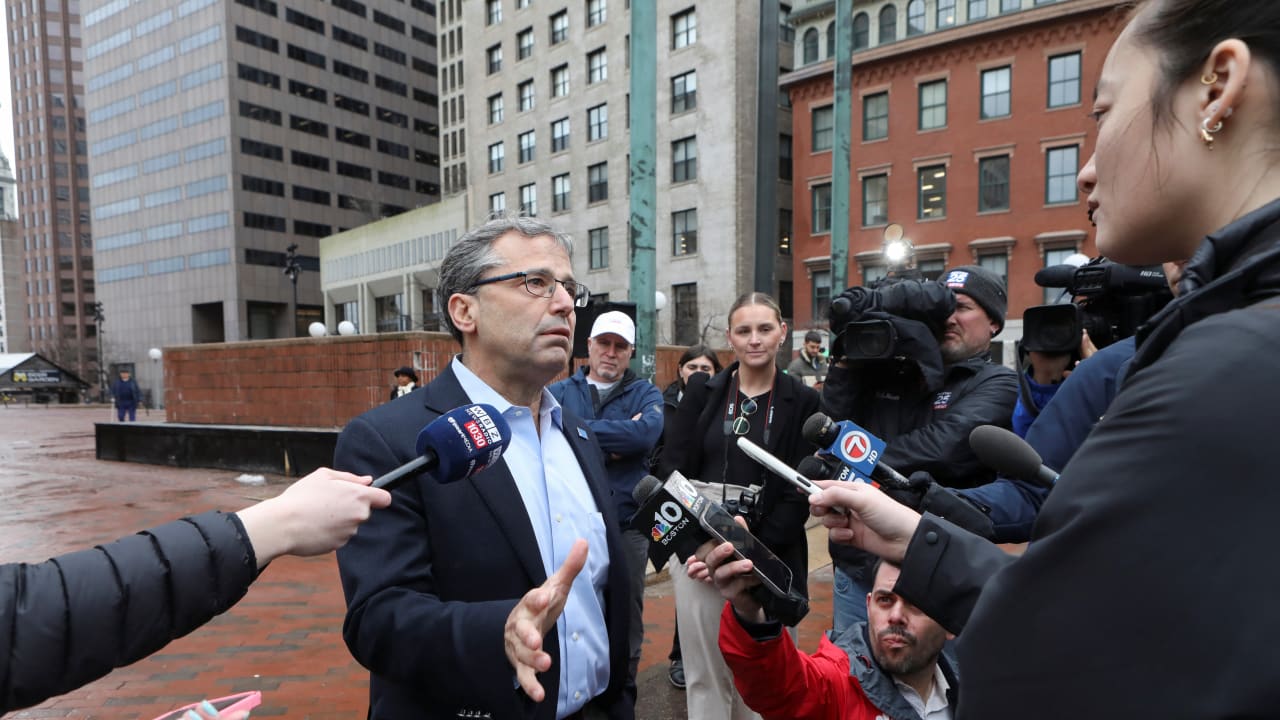 جو شرافت يدعو بنيامين نتنياهو للاستقالة