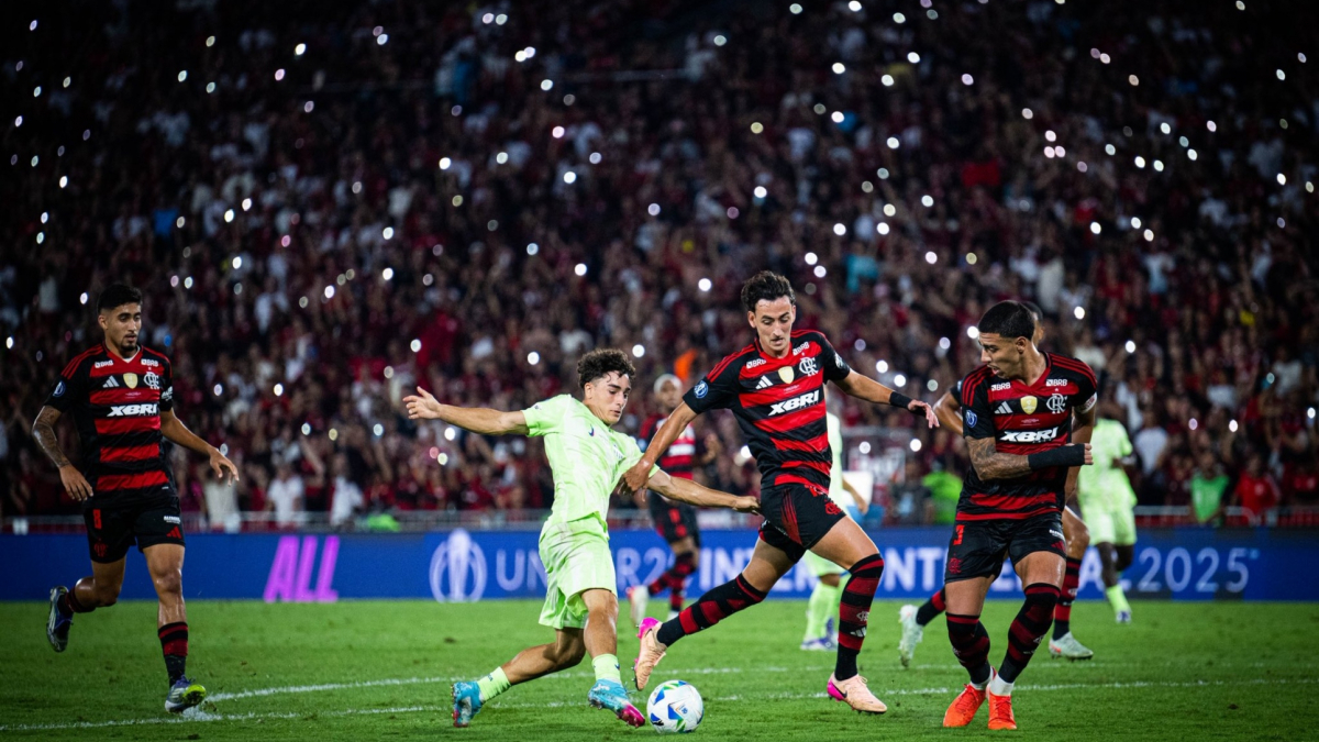 برشلونة يخسر نهائي كأس الإنتركونتيننتال تحت 20 عامًا أمام فلامينغو