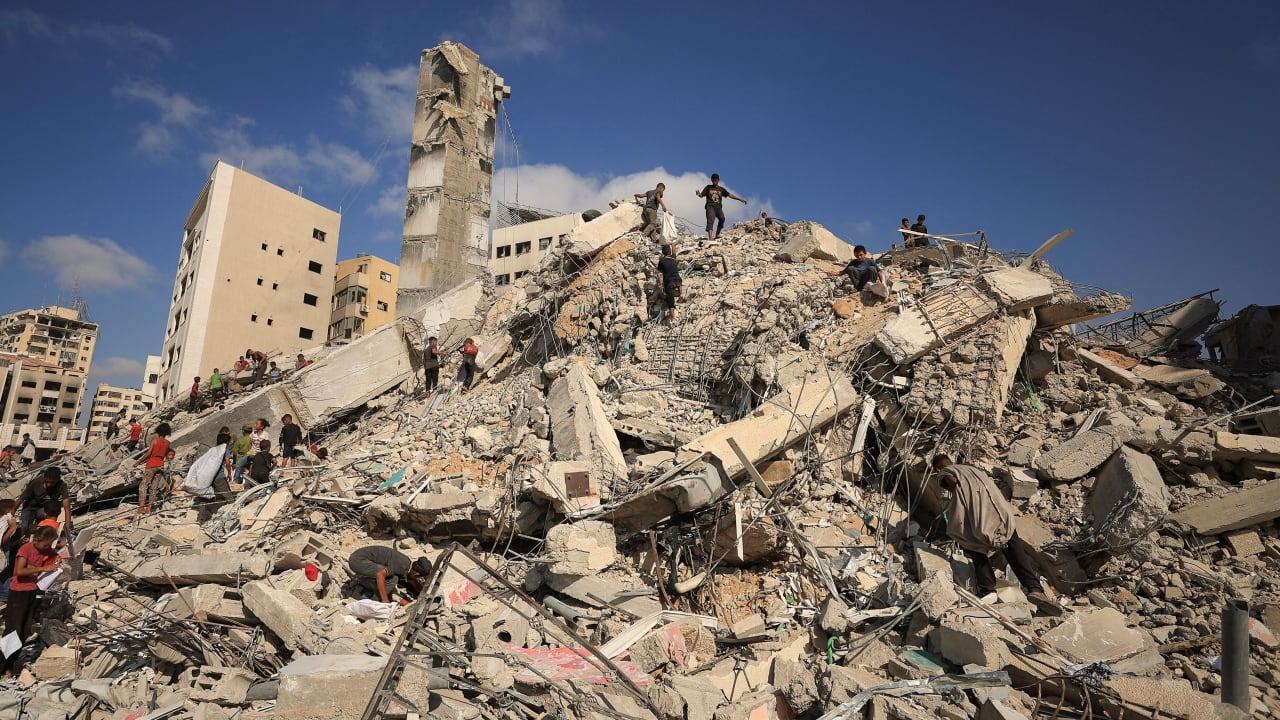 إخلاء مدينة غزة يهدد قبضة حماس ويثير تساؤلات عن غياب الاحتجاجات