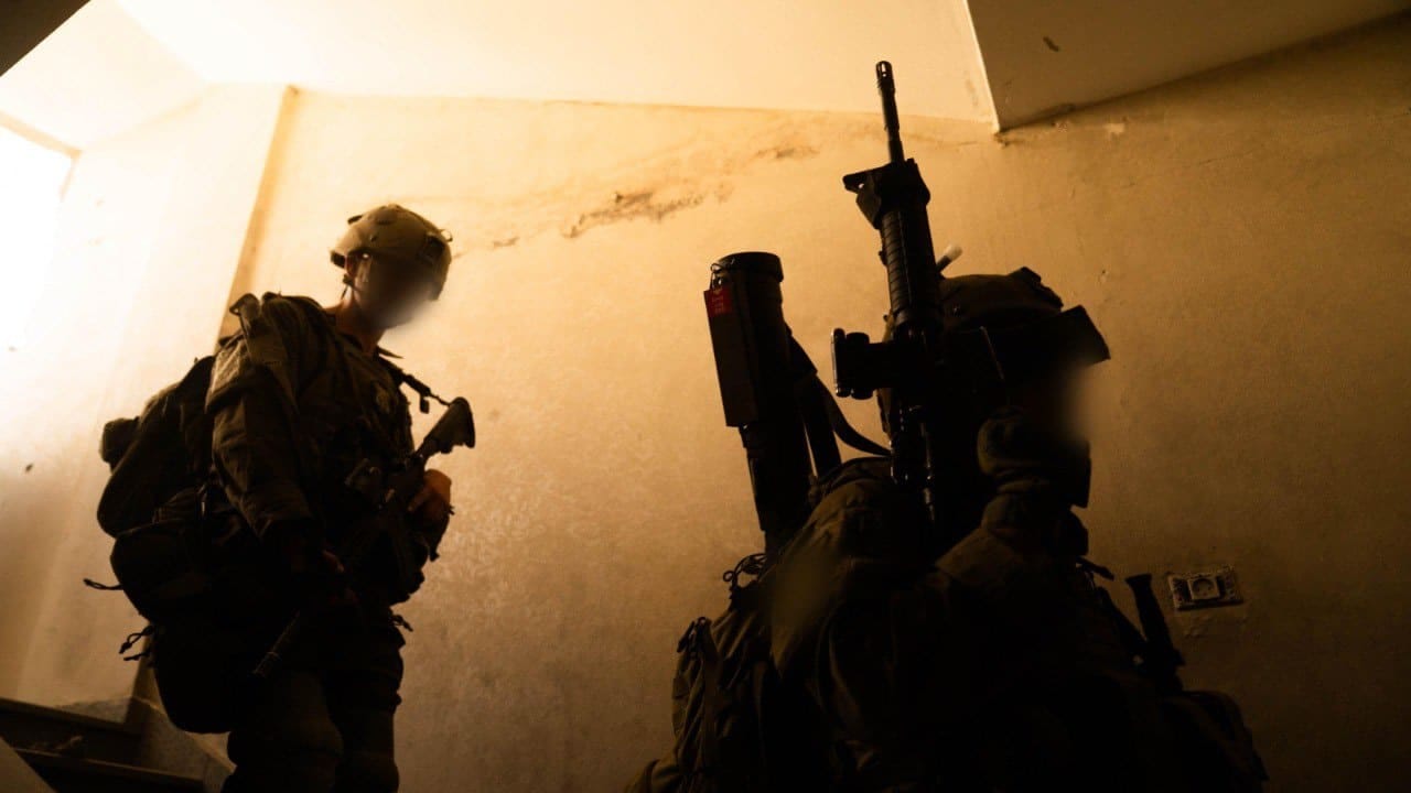 الجيش الإسرائيلي يشن غارات على 170 هدفًا حماسياً في غزة