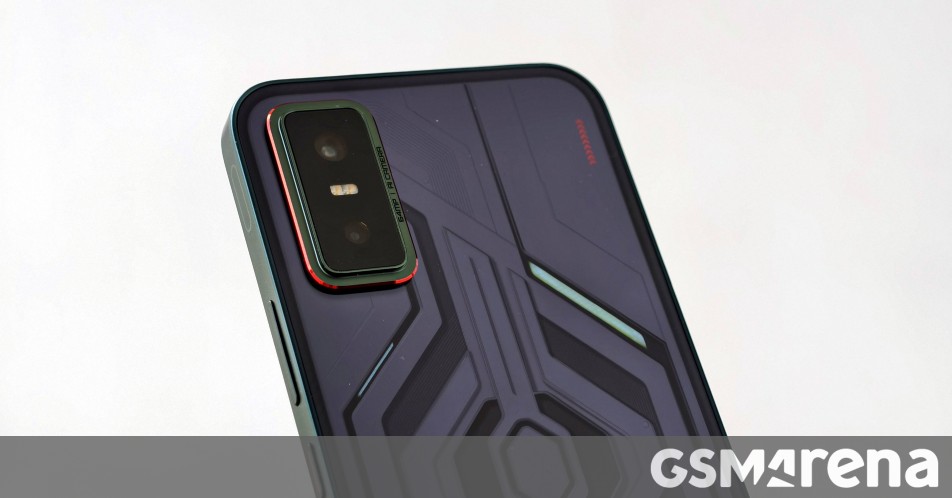 مراجعة هاتف Infinix GT 30: هاتف موجه للألعاب مع أزرار كتف قابلة للتخصيص