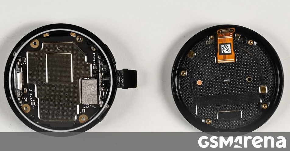 ساعه Google Pixel Watch 4 تعتبر أسهل ساعة ذكية في الإصلاح على الإطلاق وفقًا لـ iFixit